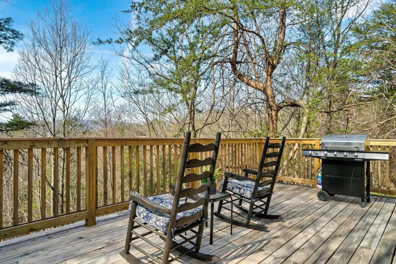 Villa Gnoming Around à Gatlinburg Extérieur photo