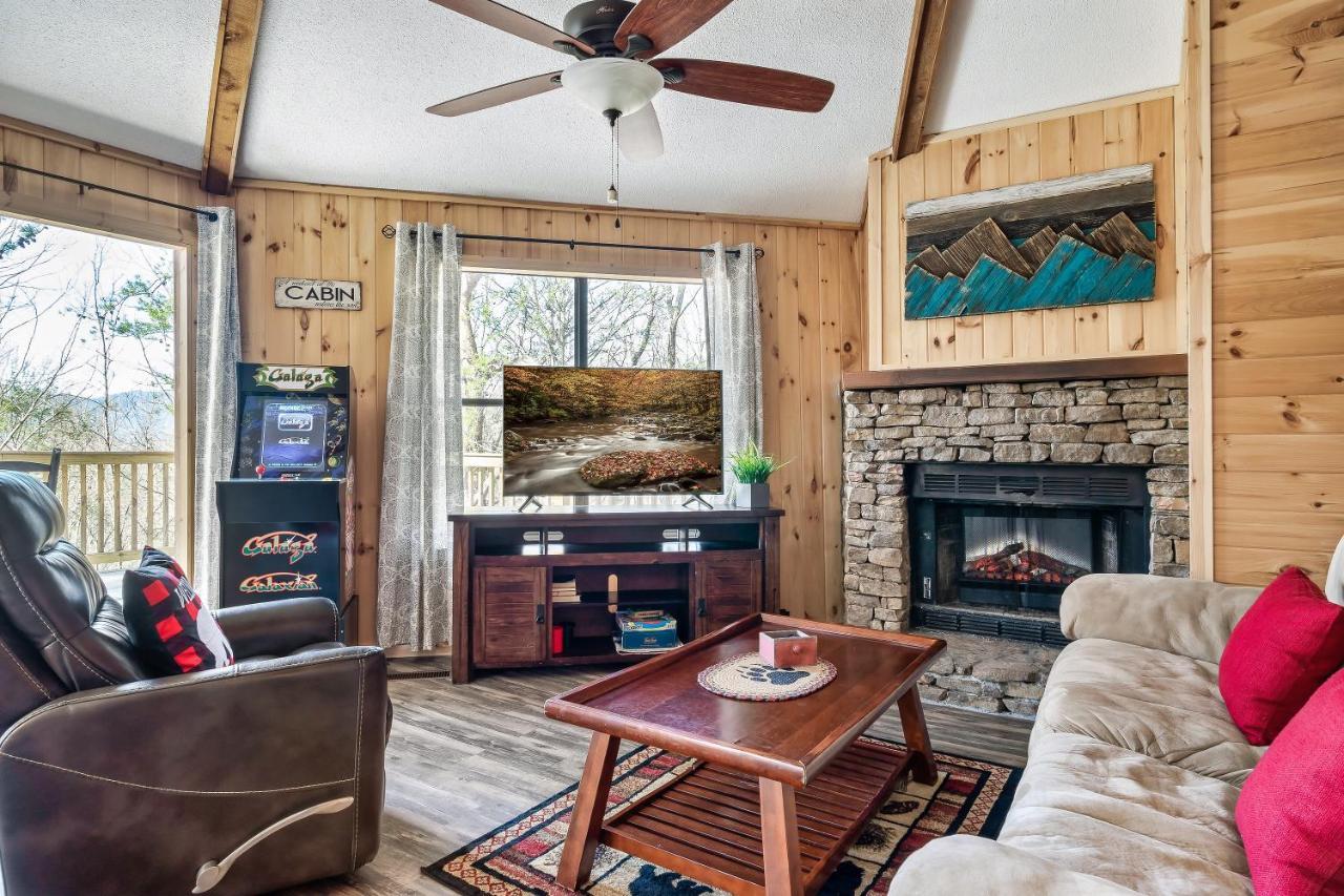 Villa Gnoming Around à Gatlinburg Extérieur photo
